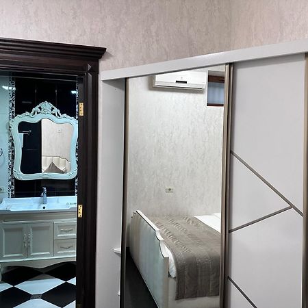 Royal Renaissance Hotel Yerevan Luaran gambar