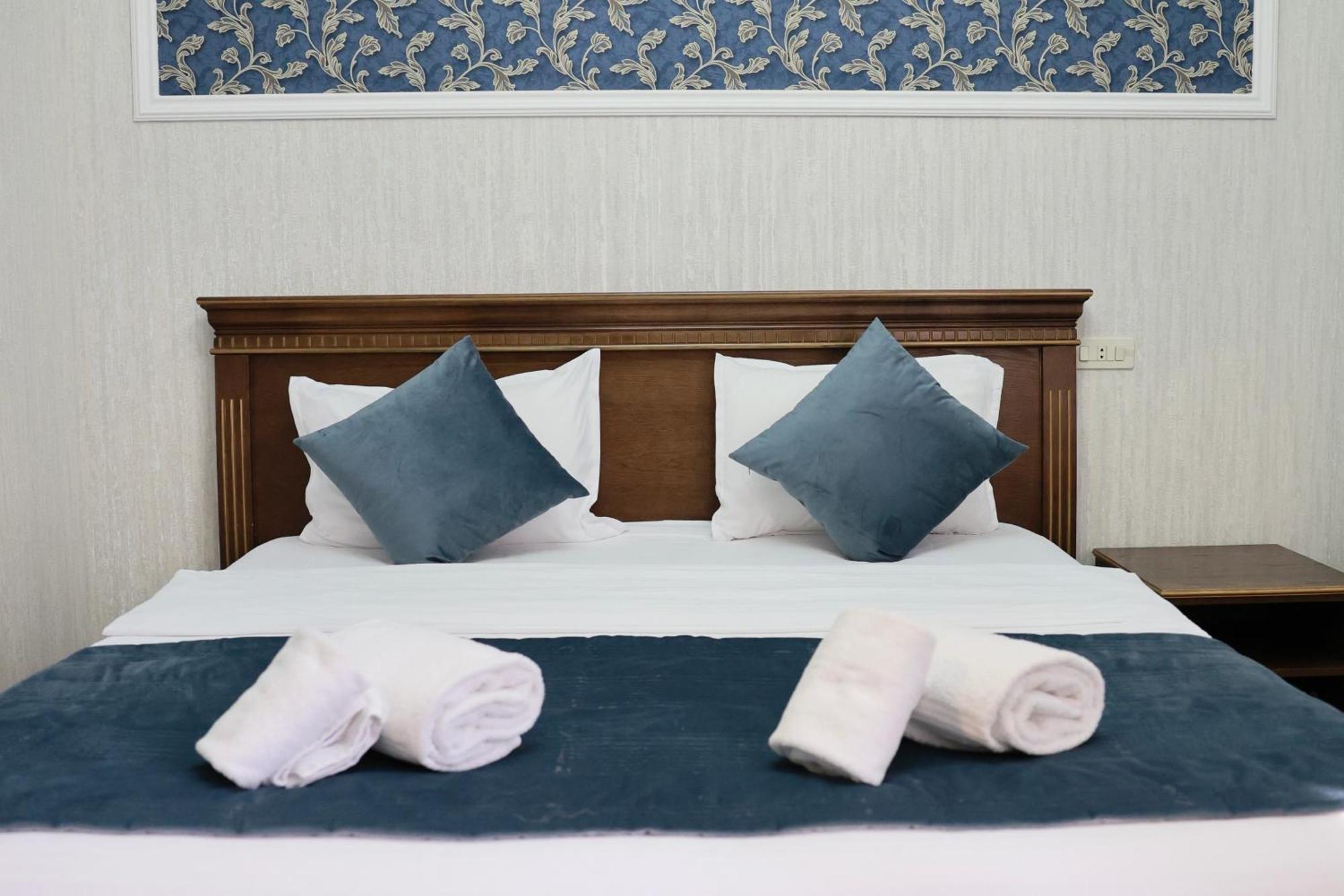 Royal Renaissance Hotel Yerevan Luaran gambar