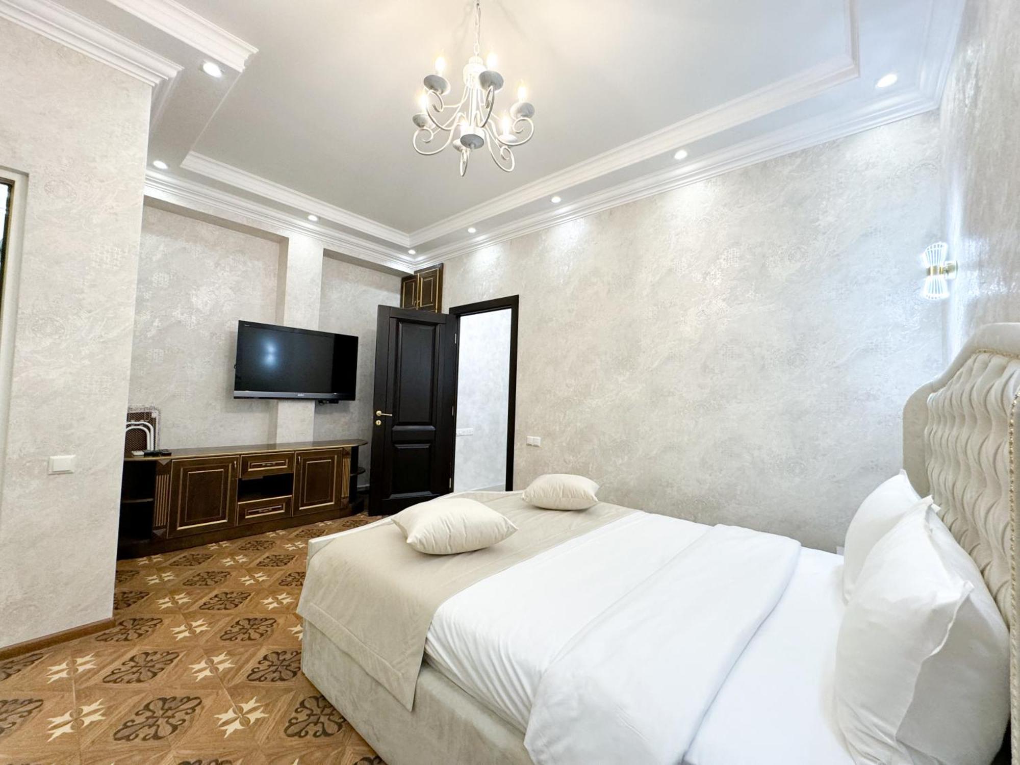 Royal Renaissance Hotel Yerevan Luaran gambar